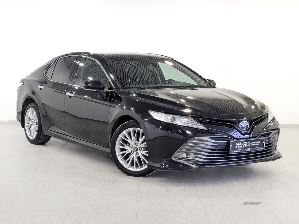 car-card-slide Toyota Camry 2019 126 890км фото №3