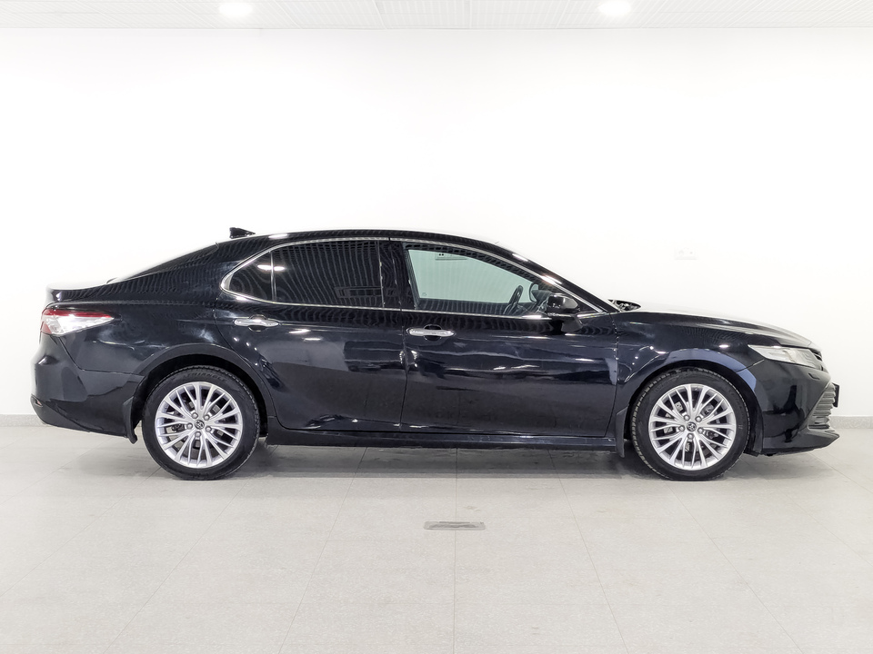 car-card-slide Toyota Camry 2019 126 890км фото №4