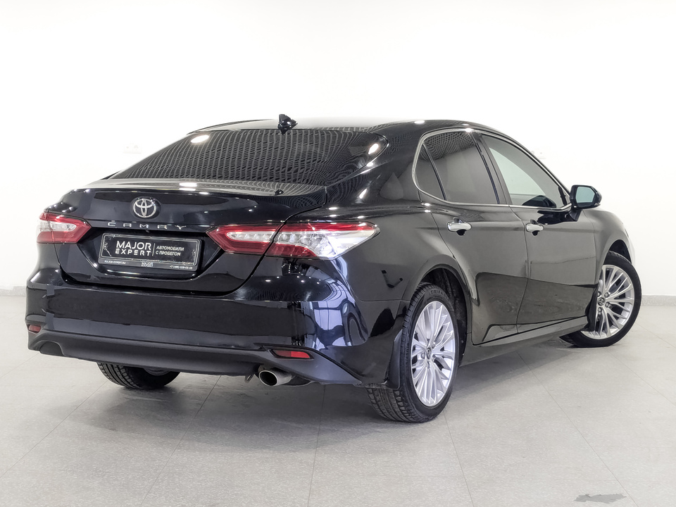 car-card-slide Toyota Camry 2019 126 890км фото №5