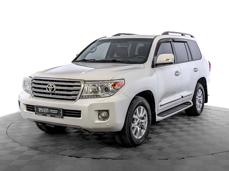 car-card-slide Toyota Land Cruiser 200 2014 243 989км фото №1