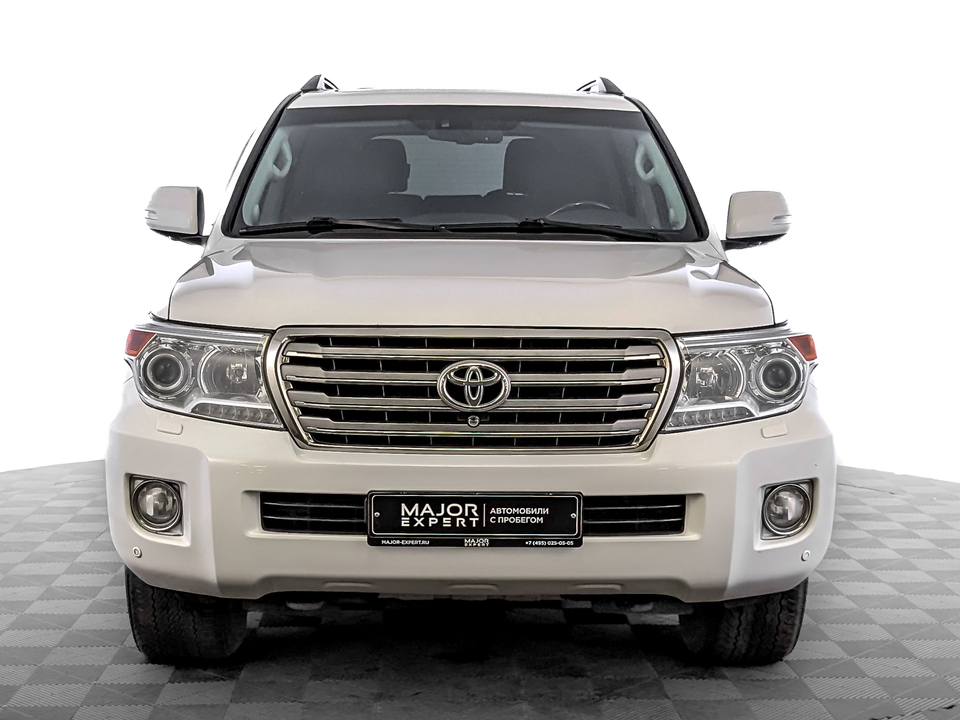 car-card-slide Toyota Land Cruiser 200 2014 243 989км фото №2