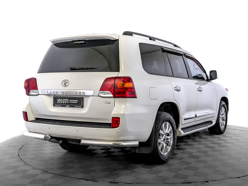 car-card-slide Toyota Land Cruiser 200 2014 243 989км фото №5