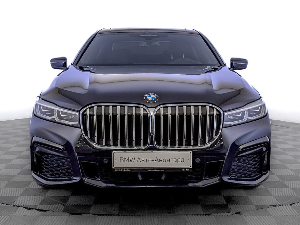 BMW 7 серии 2021 62 270км фото №2