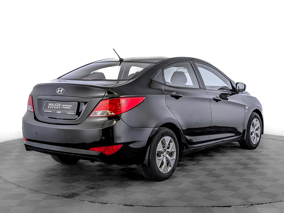 car-card-slide Hyundai Solaris 2015 72 454км фото №5