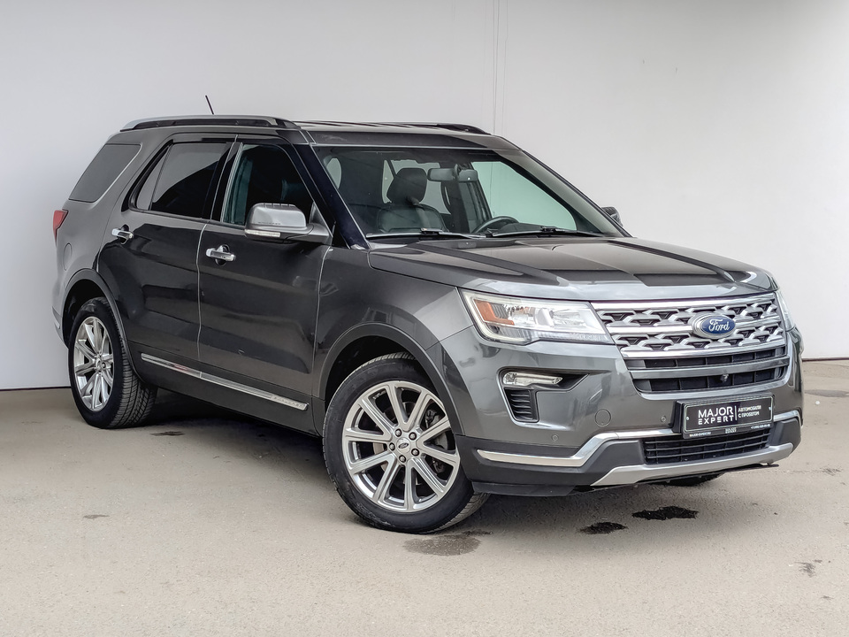 car-card-slide Ford Explorer 2018 101 700км фото №3
