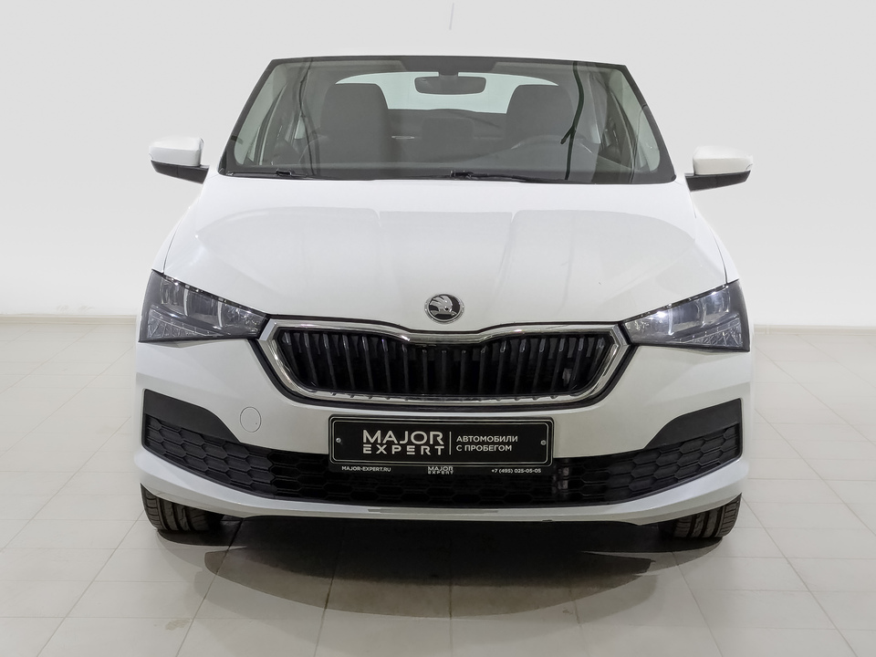 car-card-slide Skoda Rapid II 2021 160 338км фото №2
