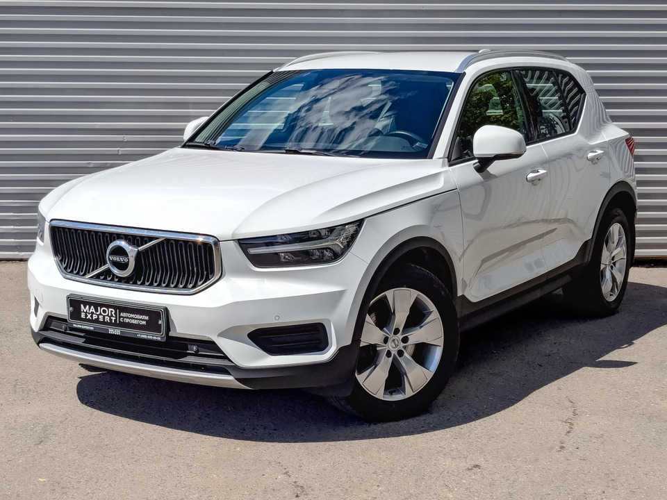 car-card-slide Volvo XC40 2020 102 734км фото №1