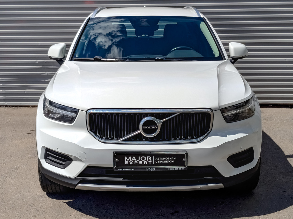 car-card-slide Volvo XC40 2020 102 734км фото №2