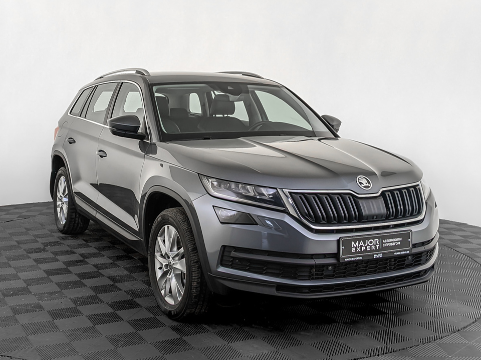 car-card-slide Skoda Kodiaq 2021 78 595км фото №3