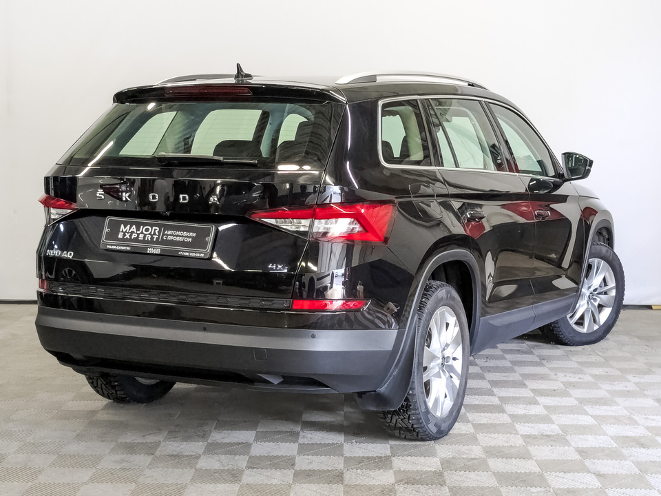 car-card-slide Skoda Kodiaq 2021 40 258км фото №5