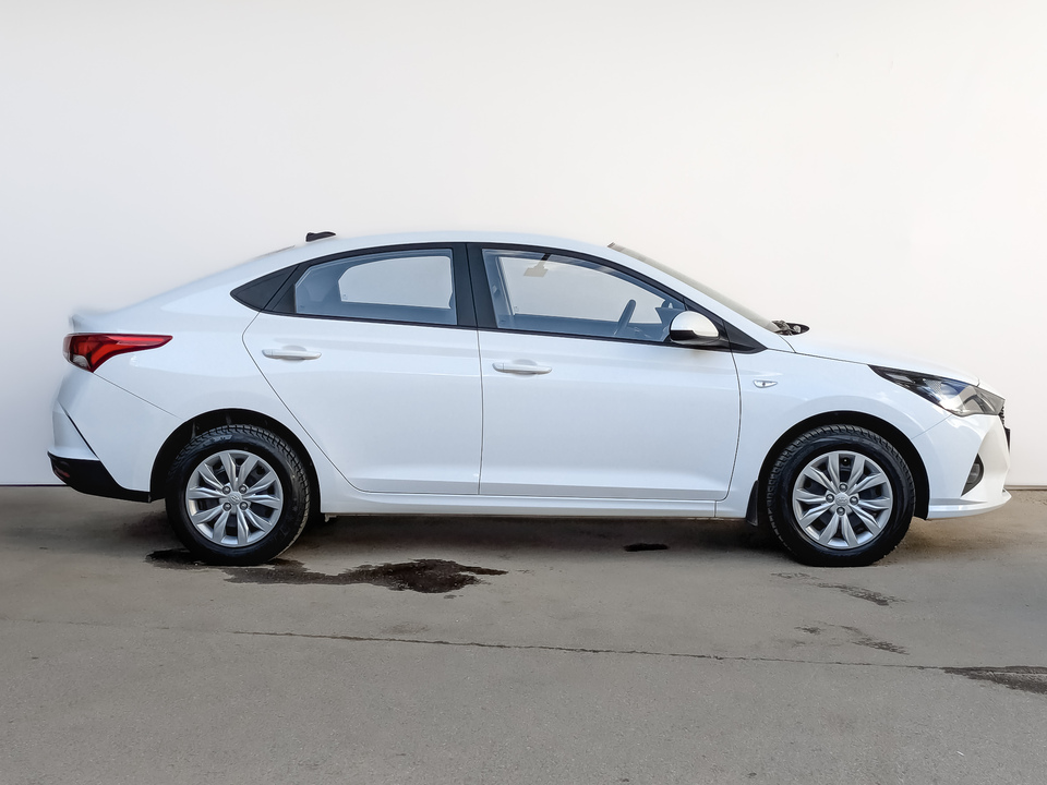 Hyundai Solaris 2022 74 258км фото №4