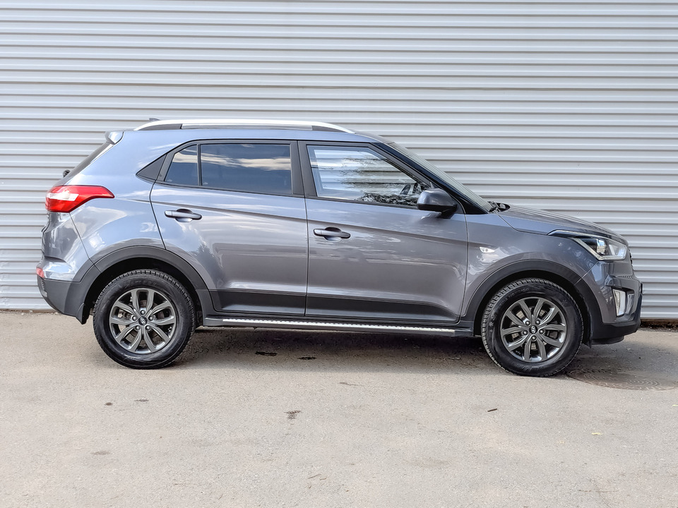 car-card-slide Hyundai Creta 2021 74 996км фото №4
