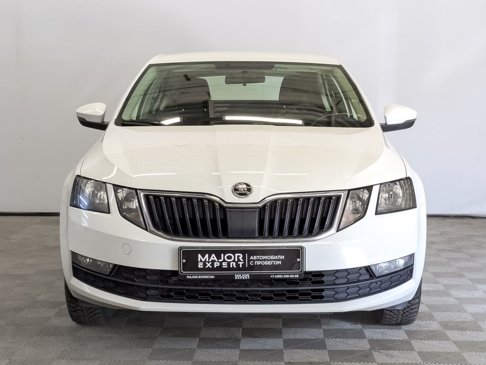 car-card-slide Skoda Octavia 2020 116 417км фото №2