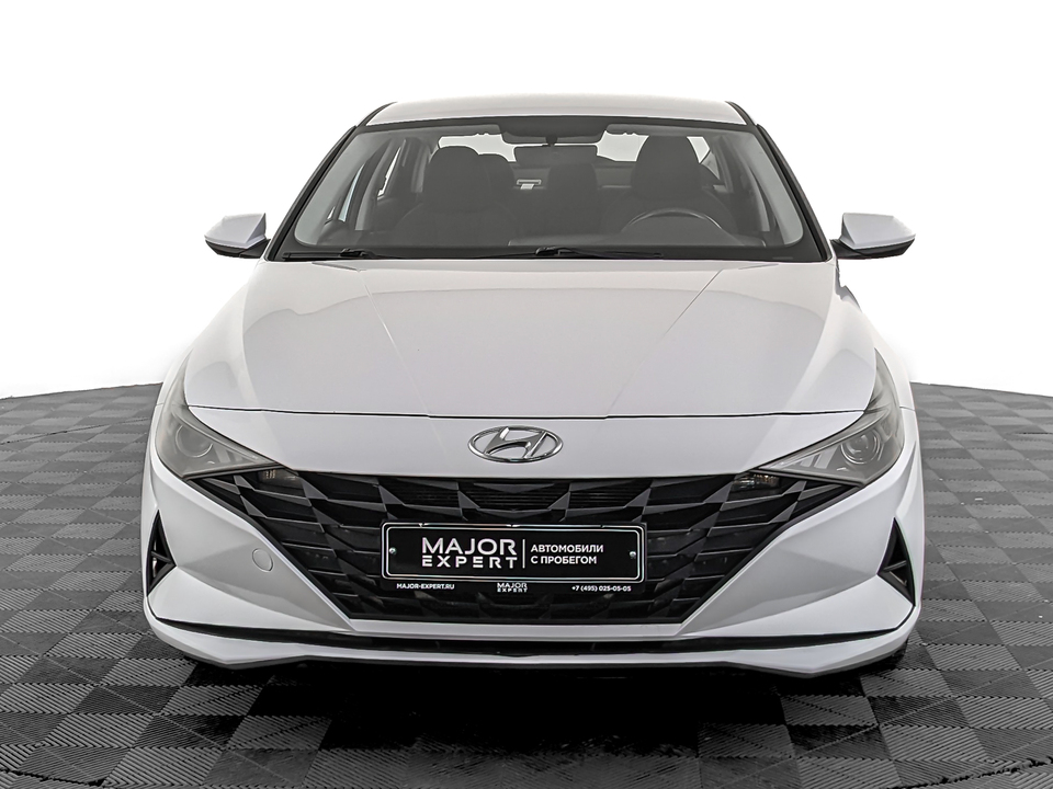 car-card-slide Hyundai Elantra 2022 70 157км фото №2