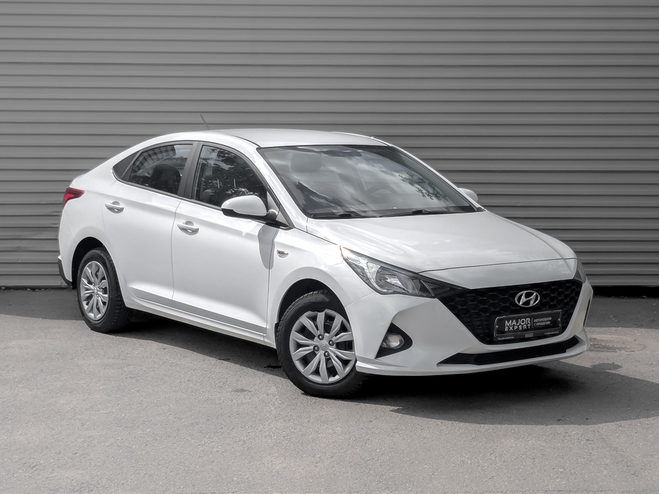 Hyundai Solaris 2022 76 792км фото №3