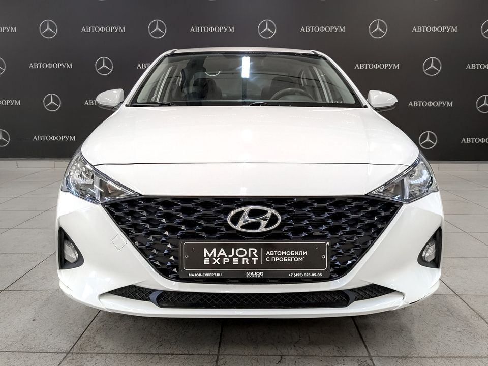 Hyundai Solaris 2022 51 658км фото №2