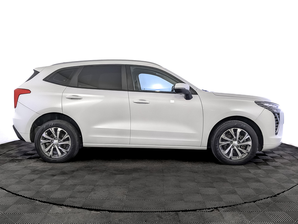 car-card-slide Haval Jolion 2023 157 234км фото №4