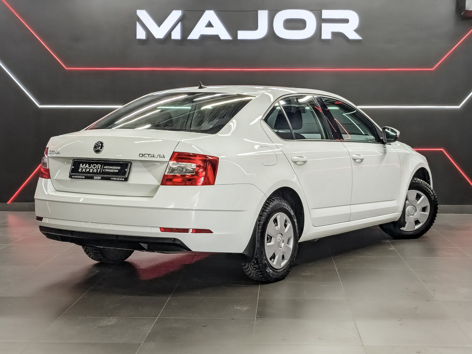 Skoda Octavia 2020 49 802км фото №5