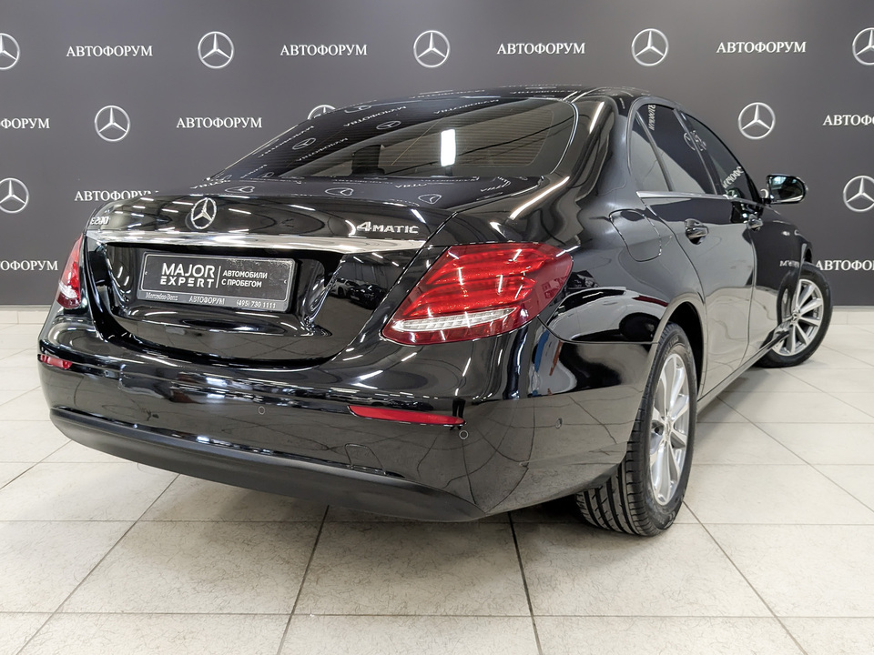 car-card-slide Mercedes-Benz E-Класс 2019 96 592км фото №5