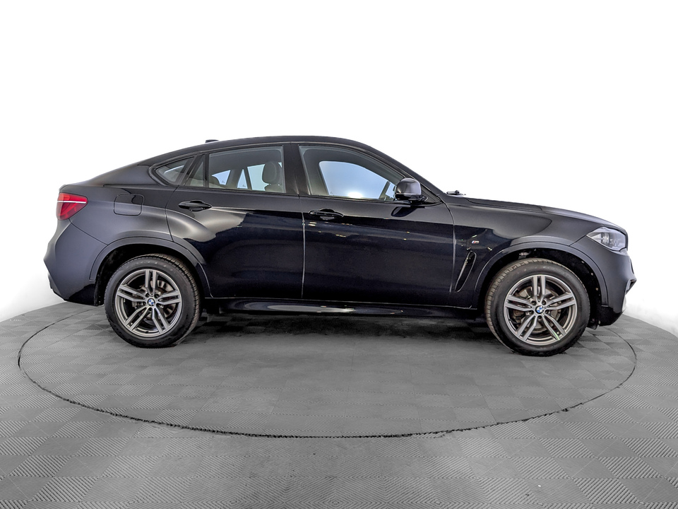 car-card-slide BMW X6 2017 71 492км фото №4