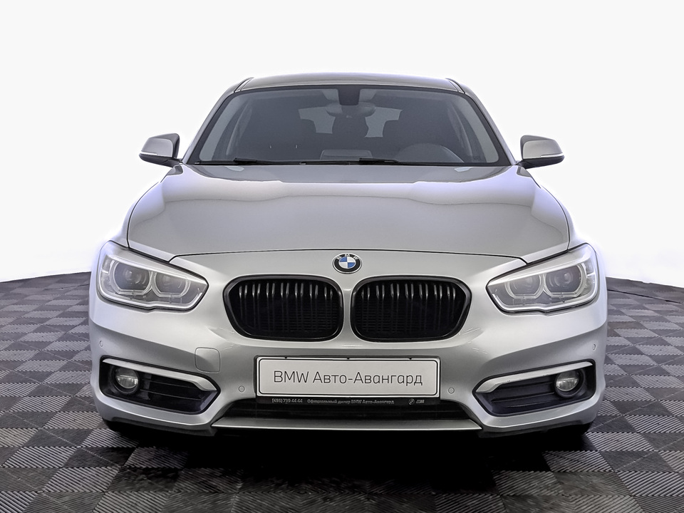 car-card-slide BMW 1 серии 2018 104 046км фото №2