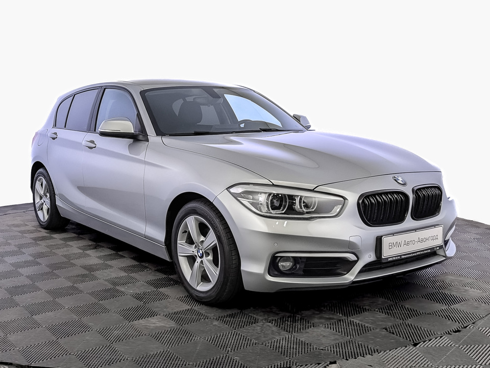 car-card-slide BMW 1 серии 2018 104 046км фото №3
