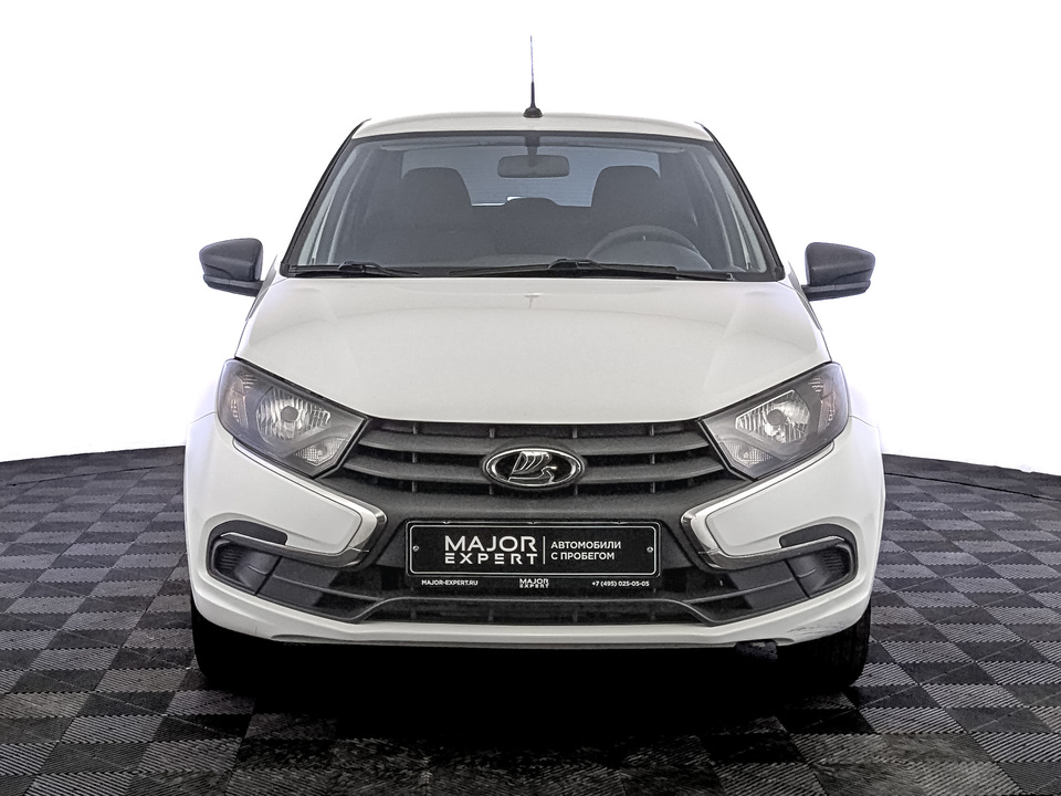 car-card-slide Lada Granta 2018 110 628км фото №2