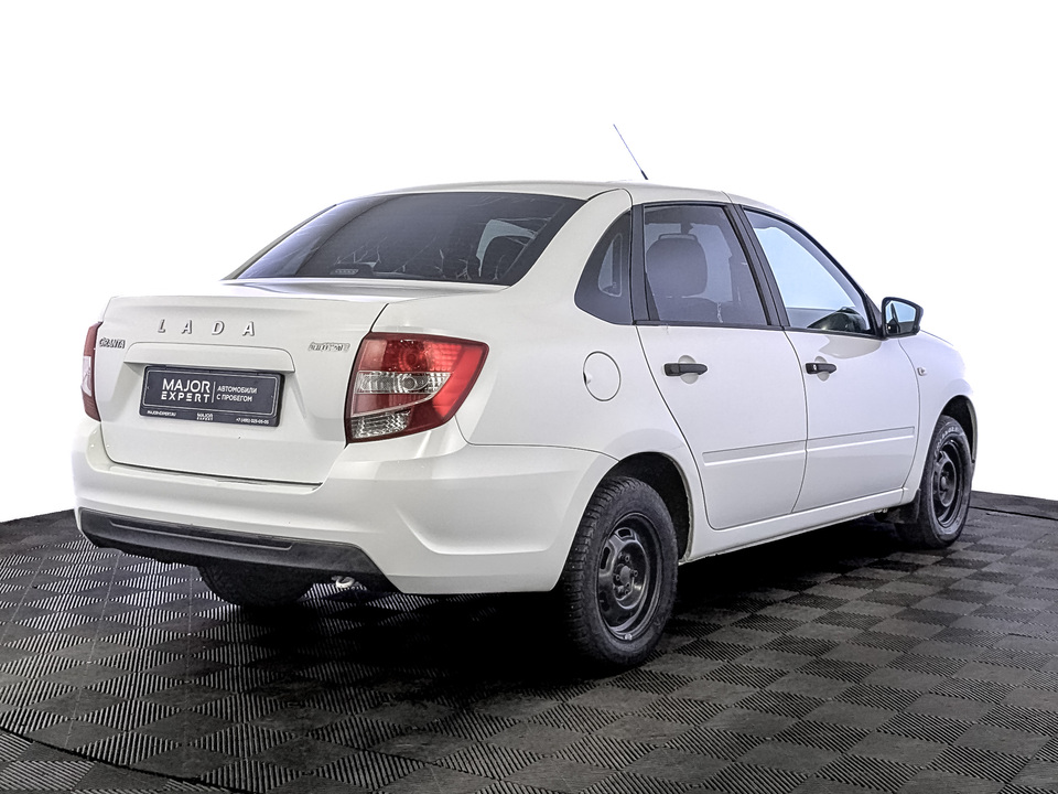 car-card-slide Lada Granta 2018 110 628км фото №5