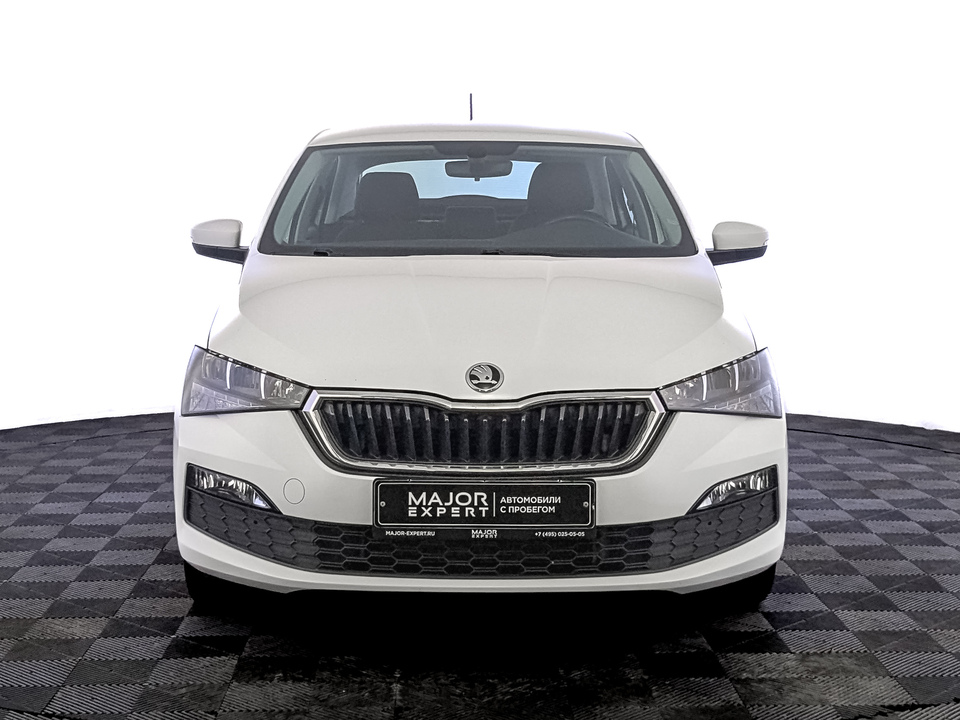 car-card-slide Skoda Rapid II 2022 76 968км фото №2