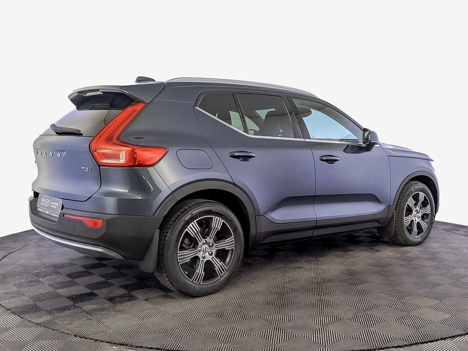car-card-slide Volvo XC40 2021 69 558км фото №5