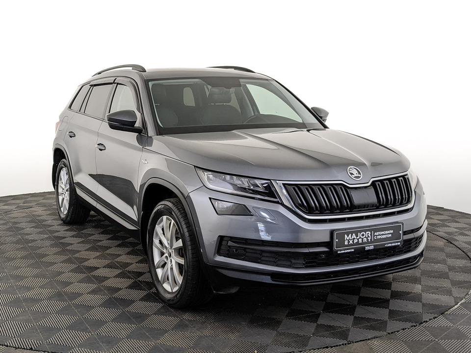 car-card-slide Skoda Kodiaq 2019 92 984км фото №3
