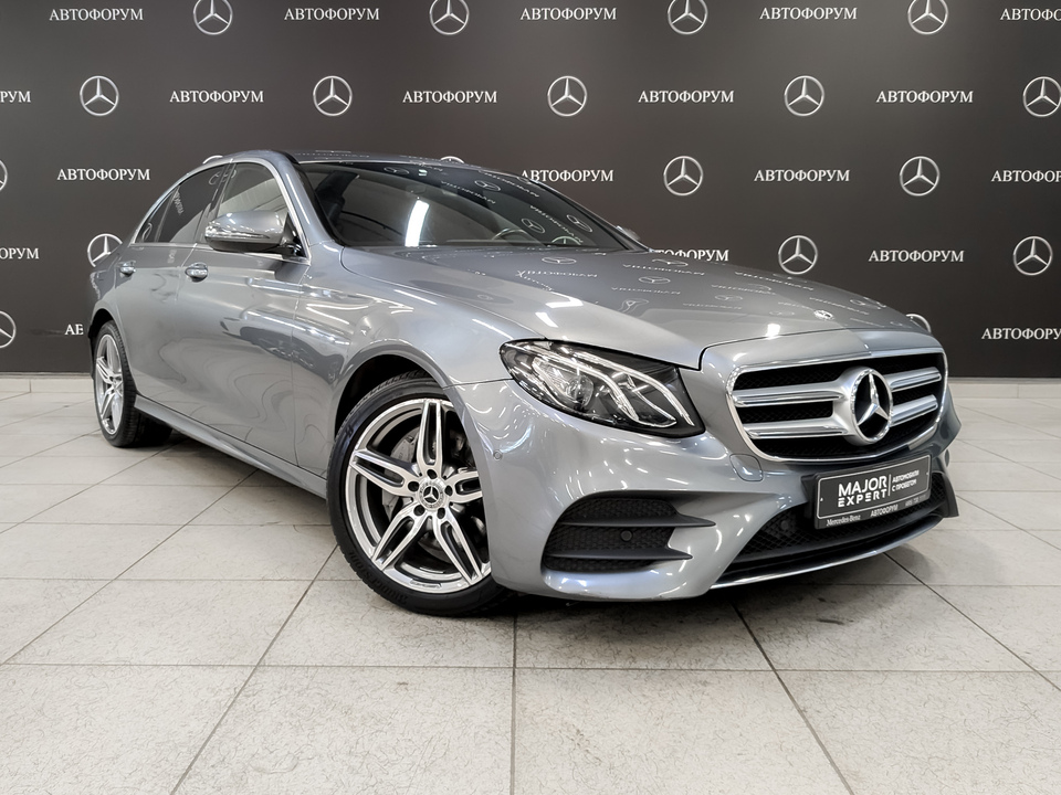 car-card-slide Mercedes-Benz E-Класс 2020 85 000км фото №3