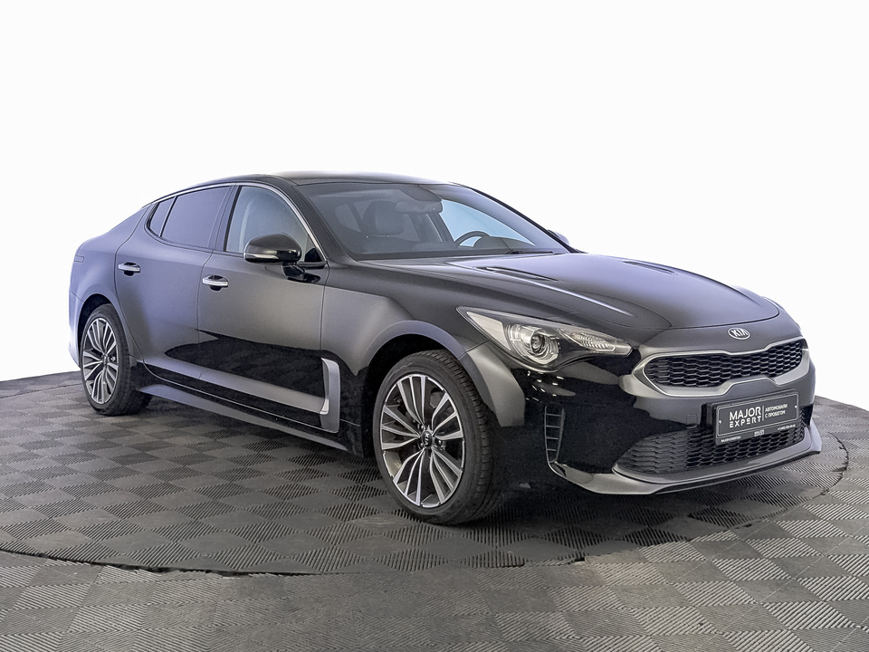 car-card-slide Kia Stinger 2019 87 305км фото №3