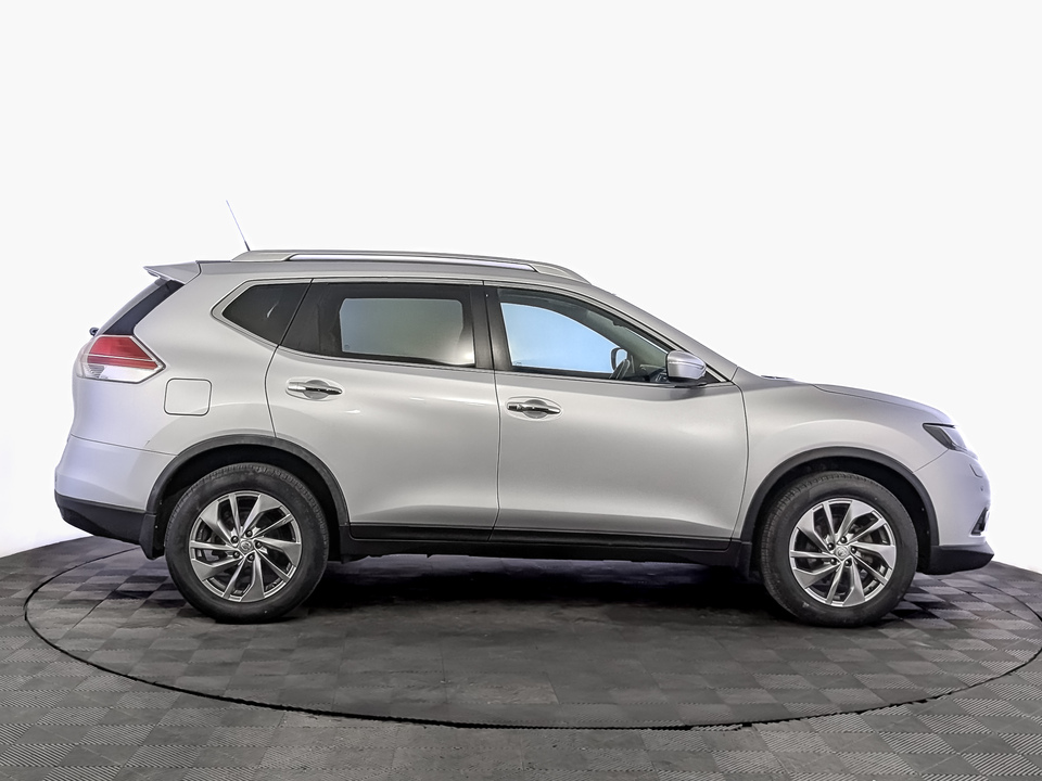 car-card-slide Nissan X-Trail 2016 160 930км фото №4