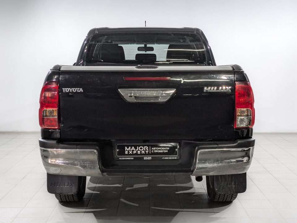 car-card-slide Toyota Hilux 2017 159 583км фото №5