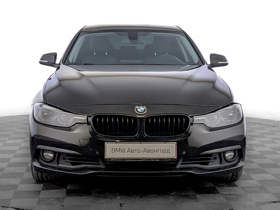 car-card-slide BMW 3 серии 2018 99 497км фото №2