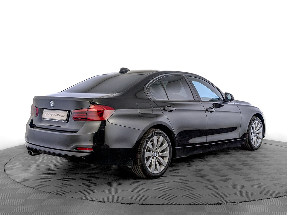 car-card-slide BMW 3 серии 2018 99 497км фото №5