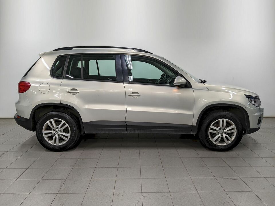 car-card-slide Volkswagen Tiguan 2012 194 191км фото №4