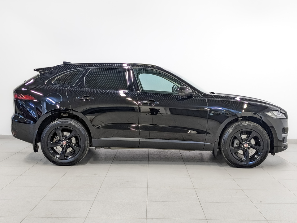 car-card-slide Jaguar F-Pace 2020 67 928км фото №4