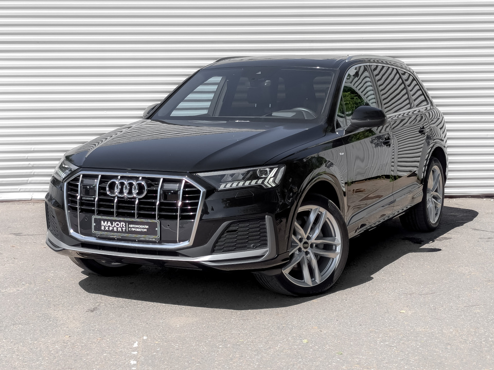 car-card-slide Audi Q7 2023 39 908км фото №1
