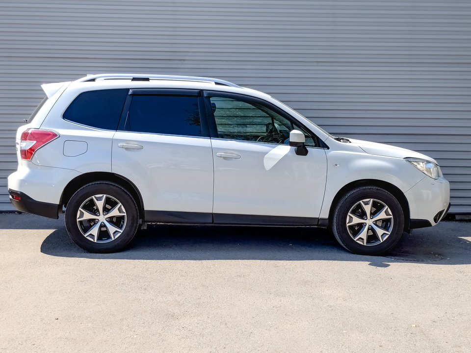car-card-slide Subaru Forester 2015 150 648км фото №4