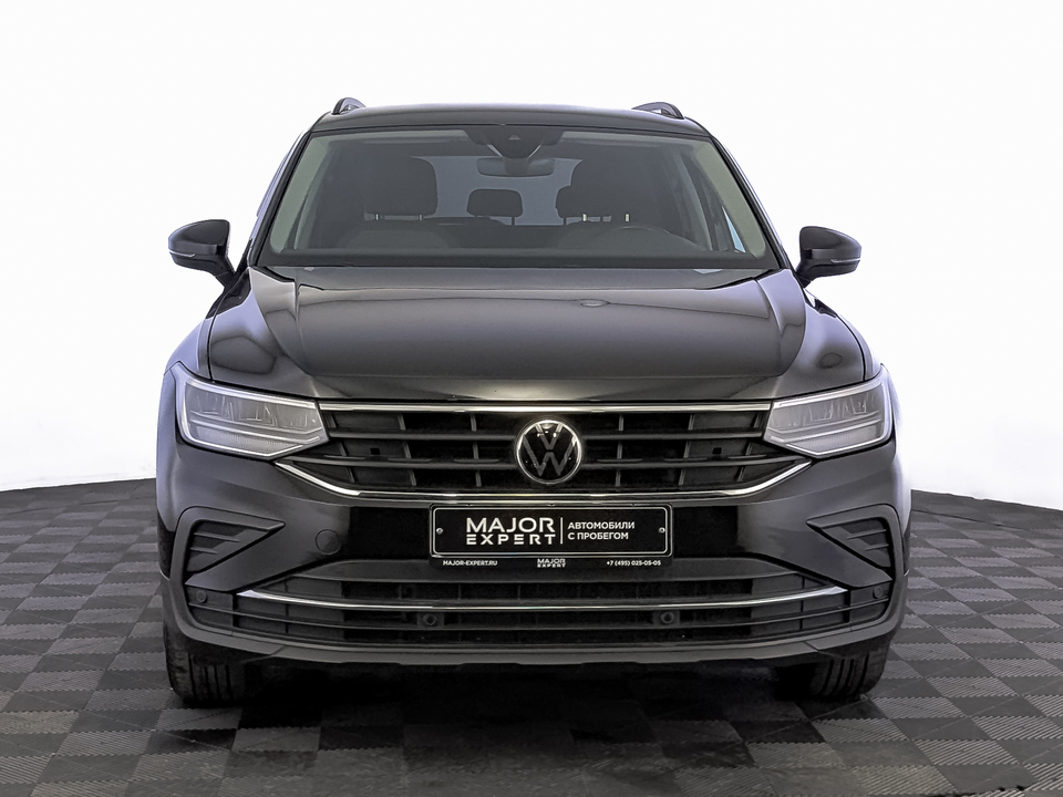 car-card-slide Volkswagen Tiguan 2021 50 962км фото №2