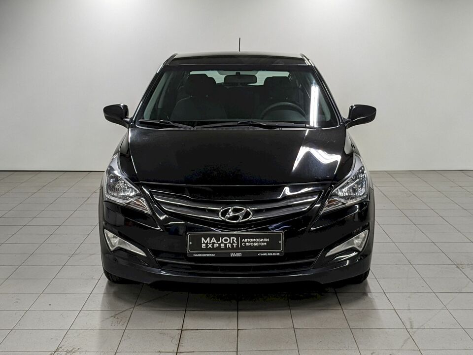car-card-slide Hyundai Solaris 2015 68 850км фото №2