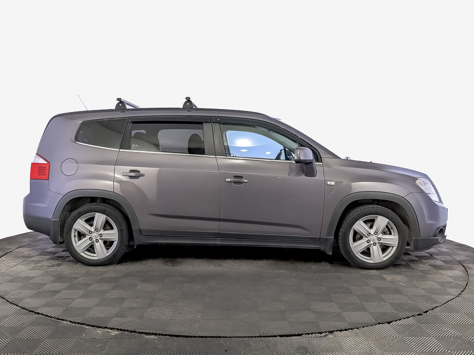 car-card-slide Chevrolet Orlando 2012 57 311км фото №4
