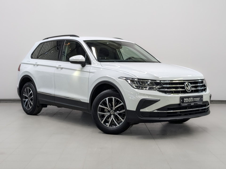 car-card-slide Volkswagen Tiguan 2022 30 461км фото №3