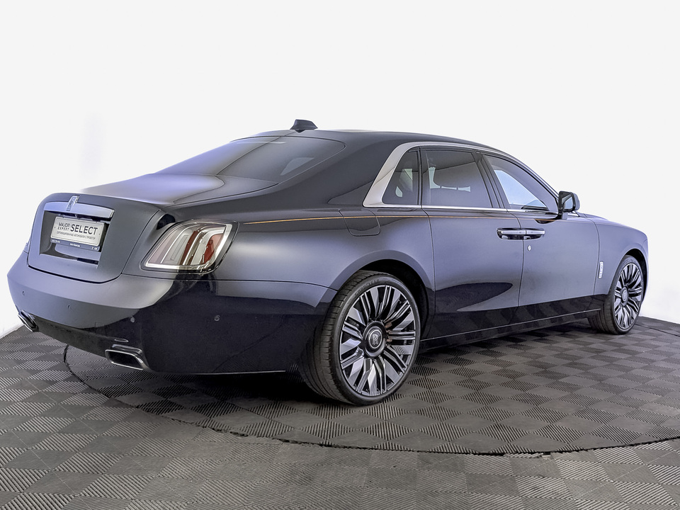 car-card-slide Rolls-Royce Ghost 2024 2 882км фото №5