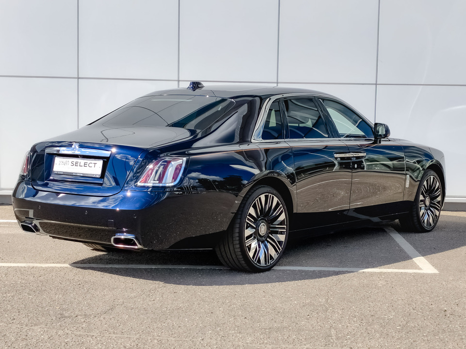 car-card-slide Rolls-Royce Ghost 2024 2 882км фото №5