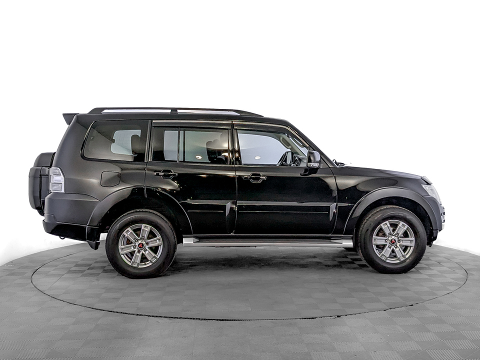 car-card-slide Mitsubishi Pajero 2014 150 492км фото №4