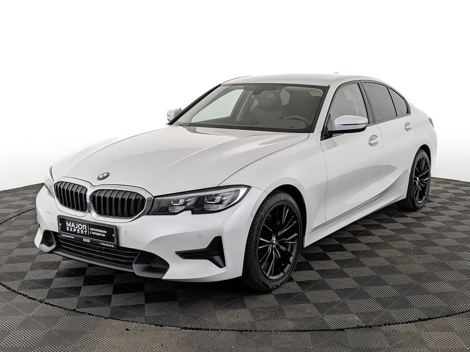 BMW 3 серии 2019 95 670км фото №1