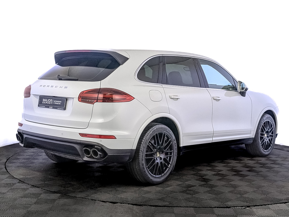 car-card-slide Porsche Cayenne 2015 127 176км фото №5